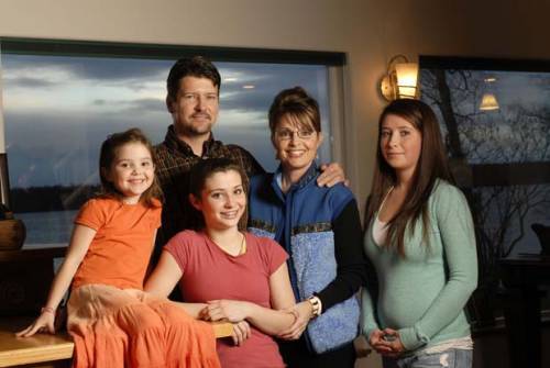 sarah palin family. Sarah Palin Pregnancy Scandal